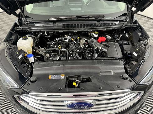 Used 2022 Ford Edge Titanium AWD/4WD image 29