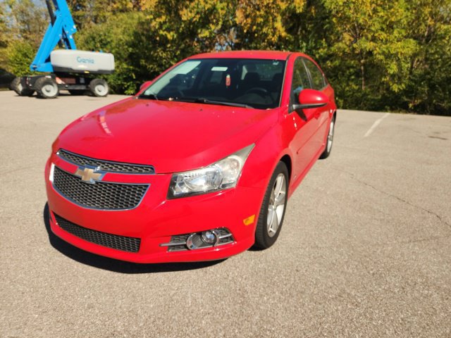 Used 2013 Chevrolet Cruze LT w/ RS Package FWD image 3