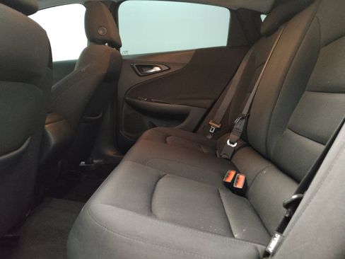 Used 2021 Chevrolet Malibu LS FWD image 18