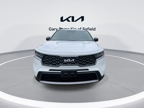 Used 2023 Kia Sorento S AWD/4WD image 3