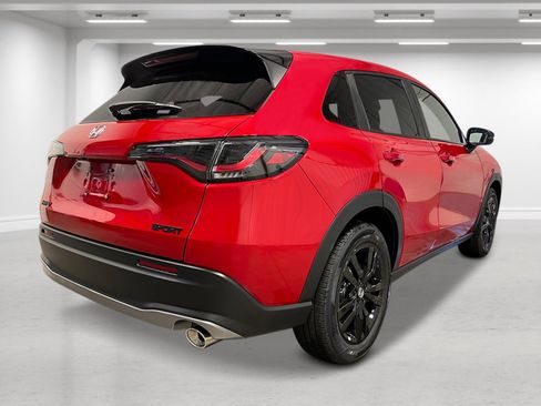 New 2026 Honda HR-V Sport image 3