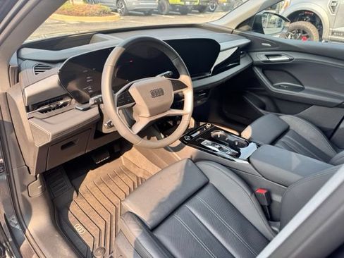 Certified 2025 Audi Q6 e-tron Premium Plus AWD/4WD image 22