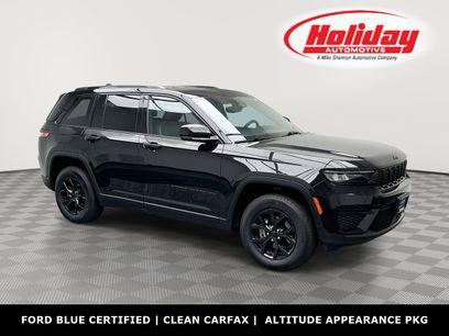 Used 2024 Jeep Grand Cherokee Altitude