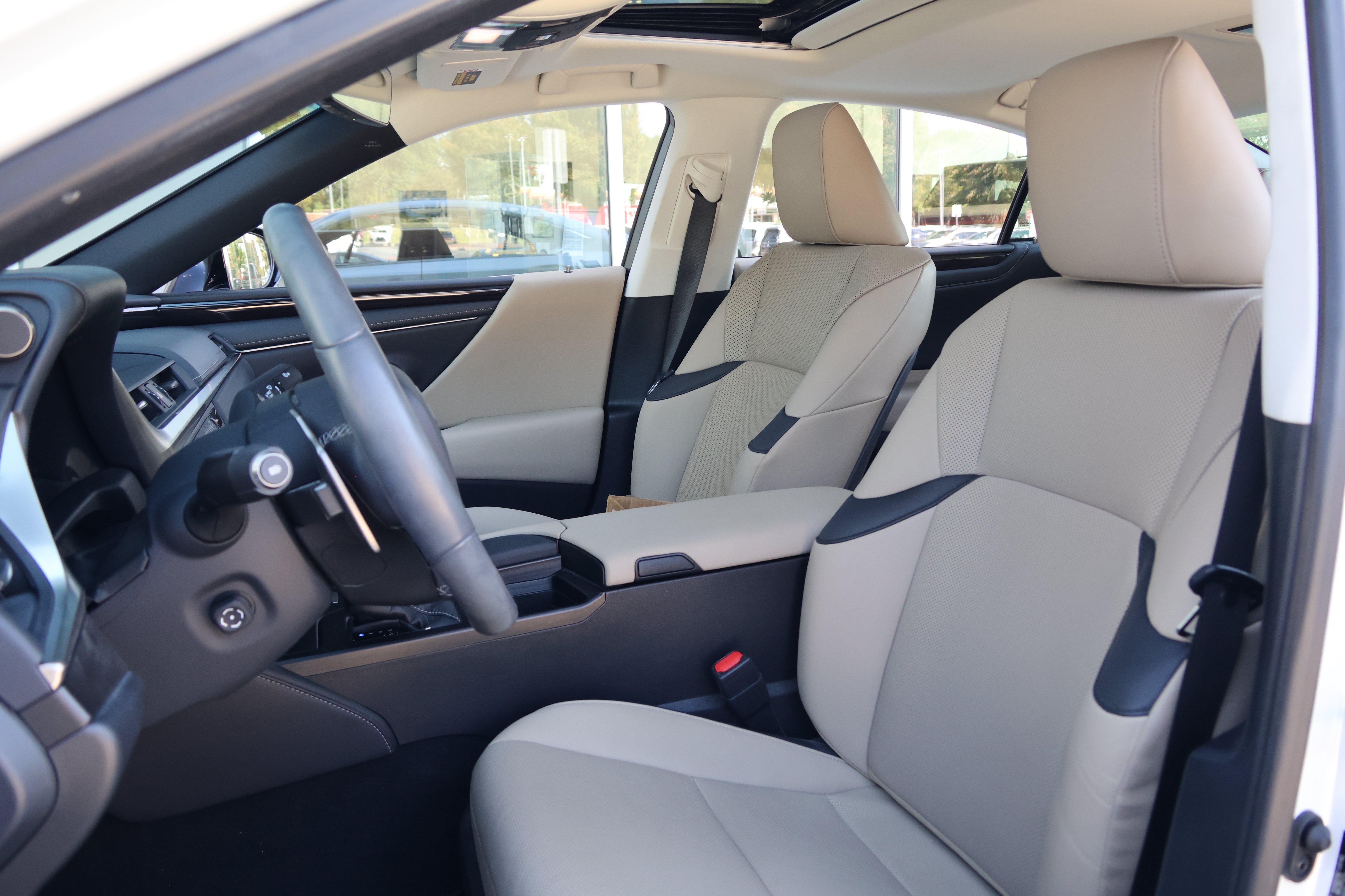 Used 2021 Lexus ES 350 w/ Premium Package FWD image 32