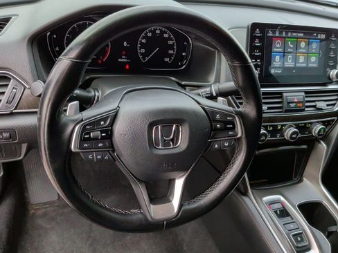 Used 2022 Honda Accord Touring image 17