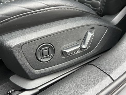 Used 2021 Audi RS 6 image 24