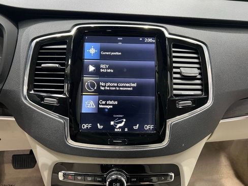 Used 2016 Volvo XC90 T6 Momentum image 30