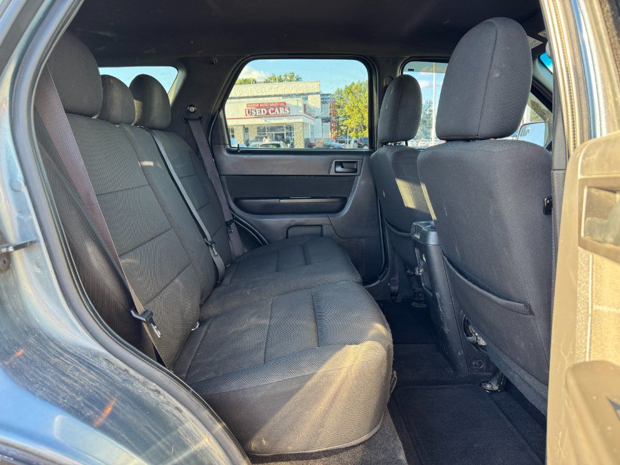 Used 2010 Ford Escape XLT FWD image 17