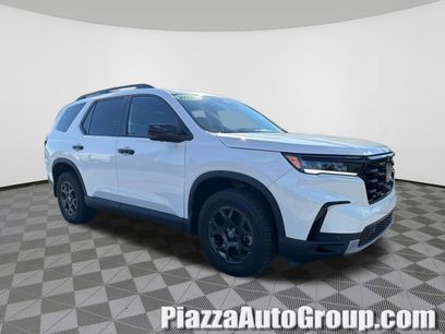Used 2025 Honda Pilot TrailSport