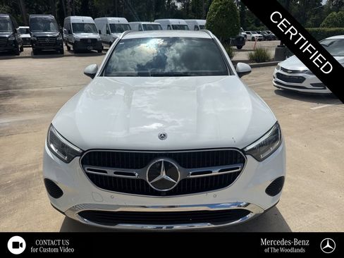Used 2026 Mercedes-Benz GLC 300 image 1