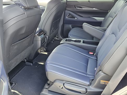 Used 2026 INFINITI QX60 Sport w/ Dark Cargo Package AWD/4WD image 10
