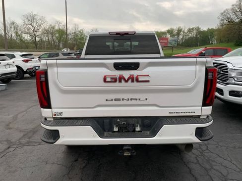 Certified 2024 GMC Sierra 2500 Denali w/ Denali Reserve Package AWD/4WD image 3