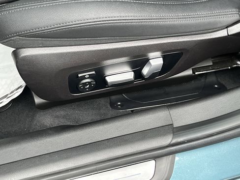 Used 2021 BMW 330i xDrive Sedan w/ Convenience Package image 13