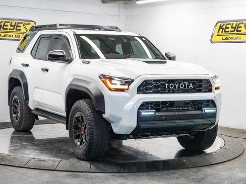 Used 2025 Toyota 4Runner TRD Pro AWD/4WD image 5