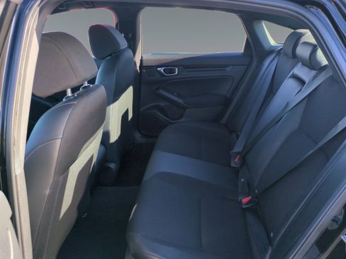 Used 2025 Honda Civic Sport image 13