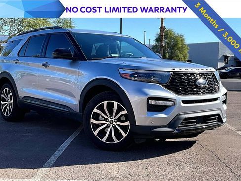 Used 2020 Ford Explorer ST w/ Premium Technology Package image 2