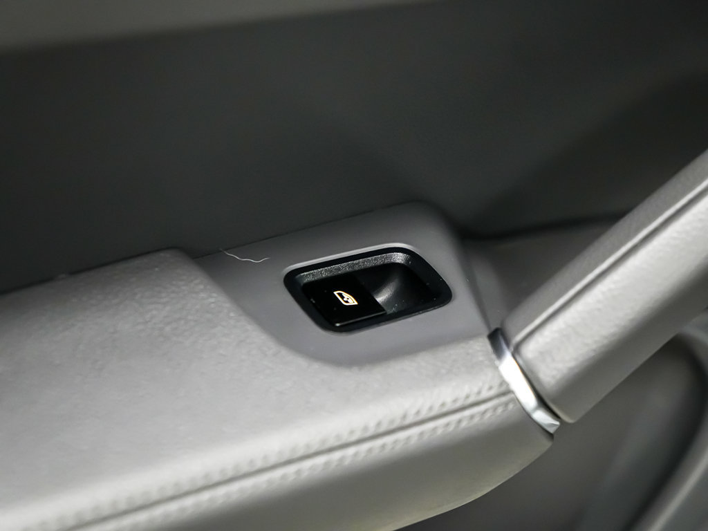 Certified 2021 Porsche Cayenne S AWD/4WD image 16