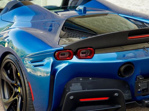 Used 2023 Ferrari SF90 Spider AWD/4WD image 47