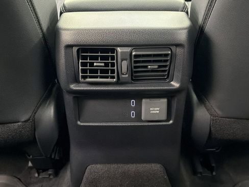 Used 2026 Toyota 4Runner Limited AWD/4WD image 38