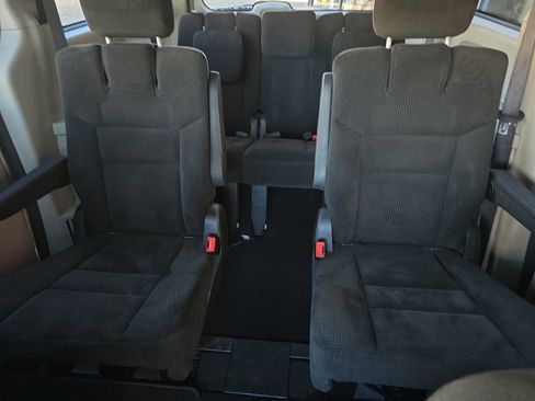 Used 2016 Dodge Grand Caravan SE w/ Quick Order Package 29E SE image 27