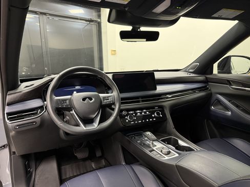 Certified 2026 INFINITI QX60 Sport w/ Dark Cargo Package AWD/4WD image 17