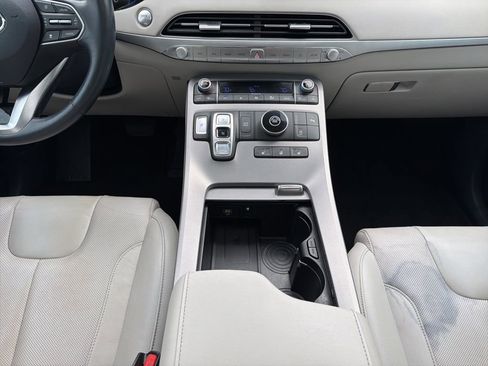 Used 2022 Hyundai Palisade SEL w/ 8P Bench Seat Package FWD image 26