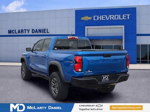 Used 2023 Chevrolet Colorado ZR2 w/ ZR2 Convenience Package III AWD/4WD image 4