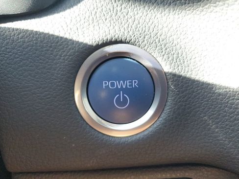 Used 2023 Toyota Tundra Limited AWD/4WD image 24