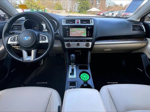 Used 2017 Subaru Outback 2.5i Limited image 14