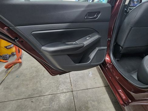 Used 2024 Nissan Altima 2.5 SV FWD image 47