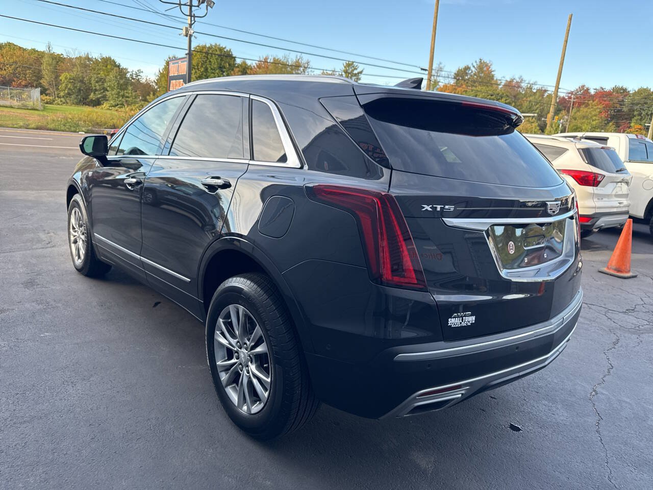 Used 2020 Cadillac XT5 Premium Luxury AWD/4WD image 6