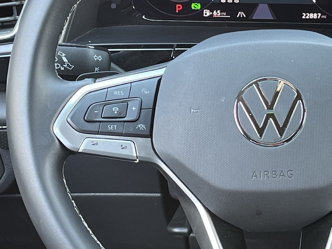 Used 2026 Volkswagen Atlas Cross Sport SE FWD image 12