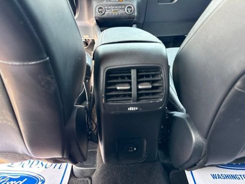 Used 2020 Ford Escape Titanium AWD/4WD image 27