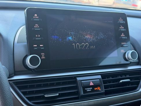 Used 2021 Honda Accord LX image 27