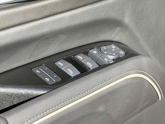 Used 2024 Cadillac Escalade ESV Sport w/ Touring Package AWD/4WD image 19