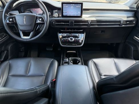 Used 2021 Lincoln Corsair AWD w/ Equipment Group 101A image 13