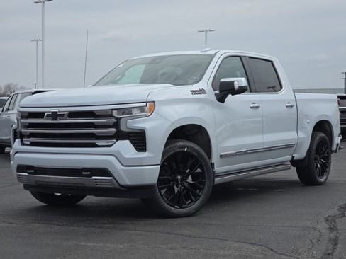 New 2026 Chevrolet Silverado 1500 High Country w/ Technology Package AWD/4WD image 2
