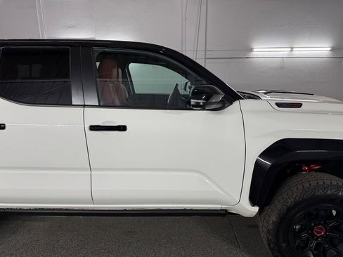 Used 2025 Toyota Tacoma TRD Pro image 8