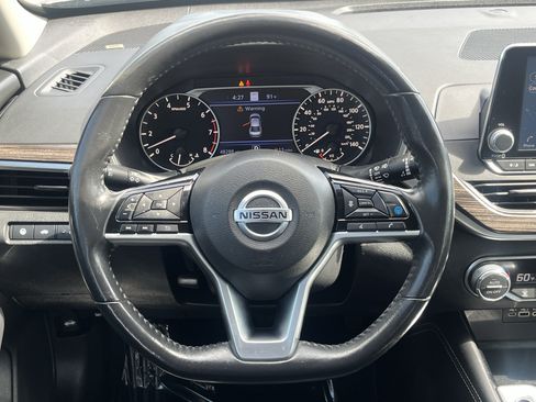Used 2022 Nissan Altima 2.5 SL FWD image 17