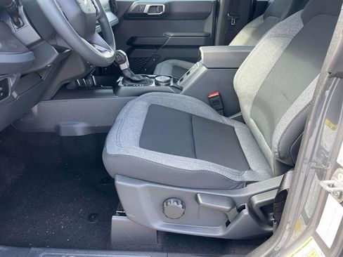 New 2025 Ford Bronco 4-Door image 18