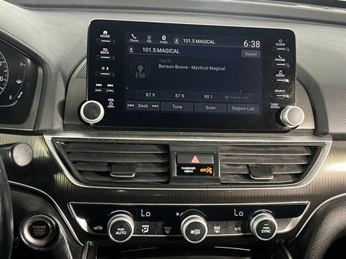 Used 2022 Honda Accord Sport image 15