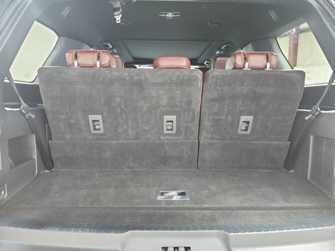 Used 2024 Ford Expedition Limited RWD image 49