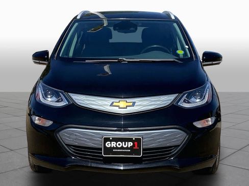 Used 2019 Chevrolet Bolt Premier w/ Infotainment Package FWD image 3