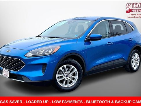 Used 2021 Ford Escape SE w/ Convenience Package image 3