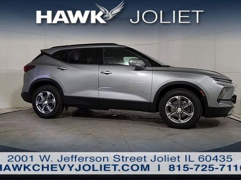 Used 2024 Chevrolet Blazer LT w/ LPO, Floor Liner Package AWD/4WD image 8