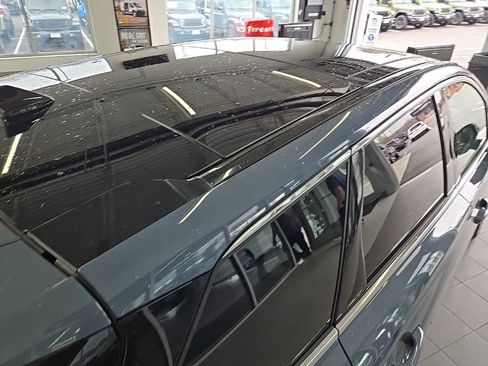 Used 2023 Lincoln Corsair AWD w/ Equipment Group 101A image 16