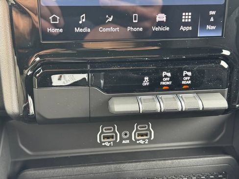 New 2026 RAM 1500 Big Horn AWD/4WD image 35