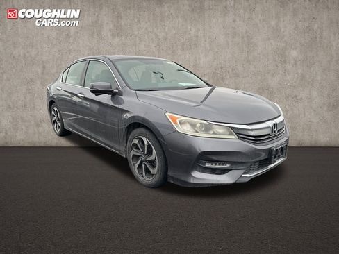 Used 2016 Honda Accord EX image 1