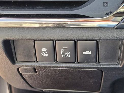 Used 2016 Toyota Avalon Touring image 28