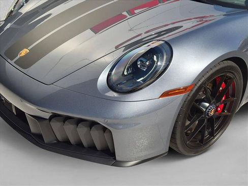 Used 2025 Porsche 911 Carrera GTS RWD image 12